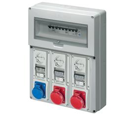QUADRI DBO CON 3 PRESE INTERBLOCCATE VERTICALI CON BASE PORTAFUSIBILI 16/32A