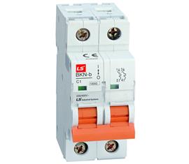 INTERRUTTORI AUTOMATICI MAGNETOTERMICI