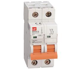 INTERRUTTORI AUTOMATICI MAGNETOTERMICI